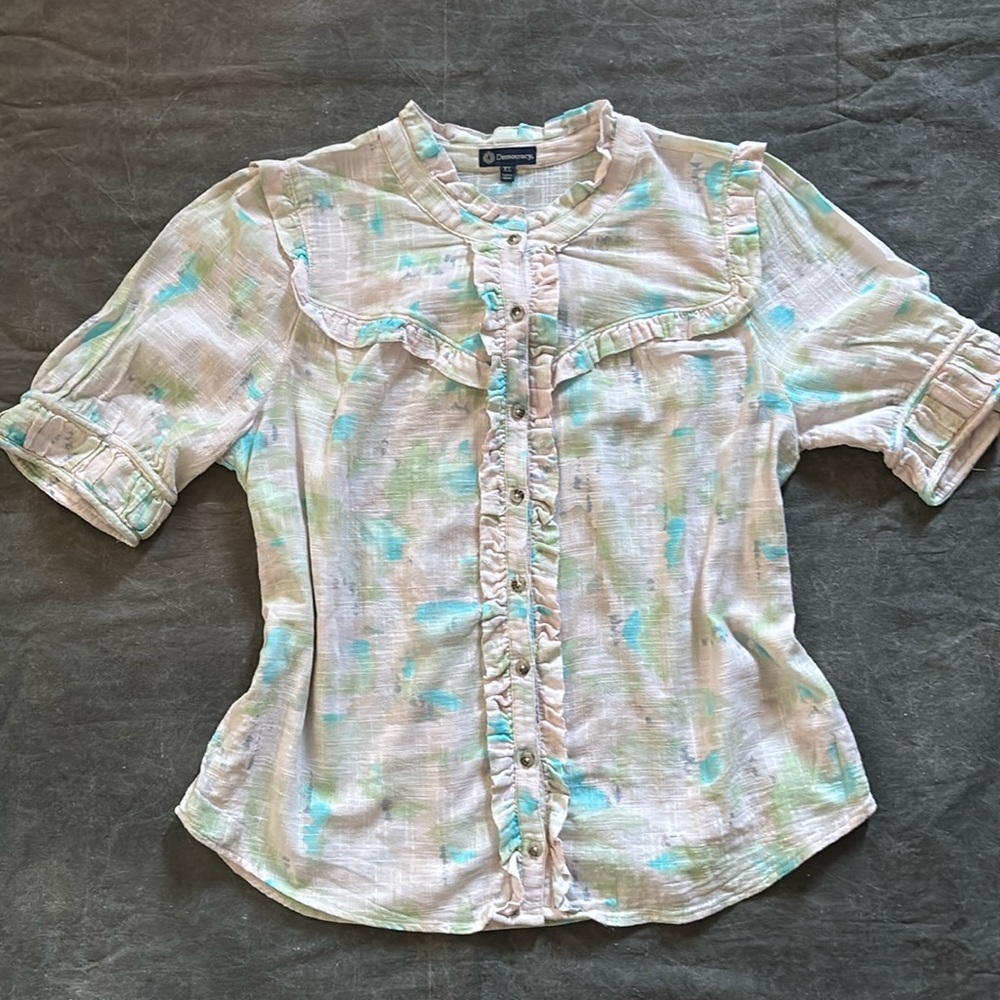 Democracy Elbow Sleeve button down ruffle trim yoke woven shirt/top XL